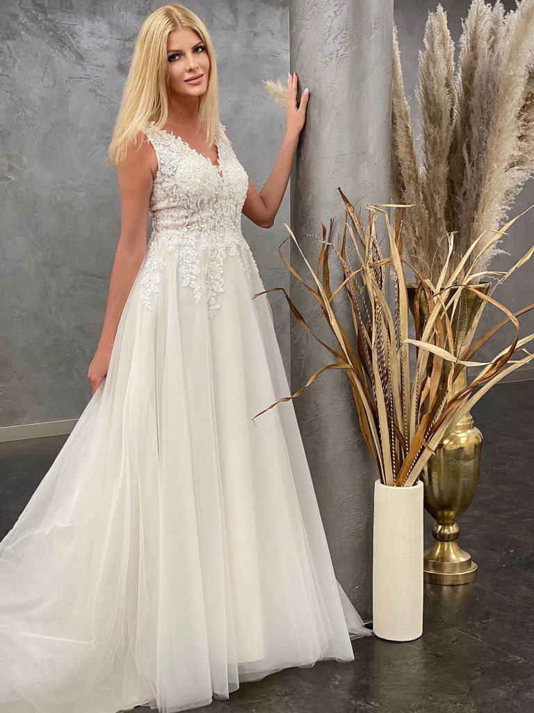 Amera Vera 2021 Brautkleid B2110 (2) Fashion Dreams Dormagen